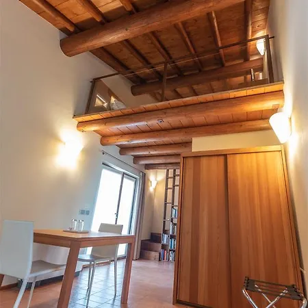 Ca' Giulietta مزرعة للإقامة *